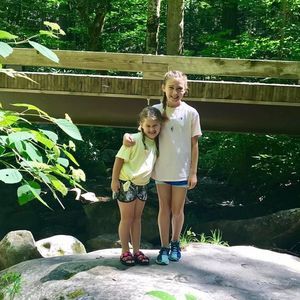 Meet your Posher, Whitney